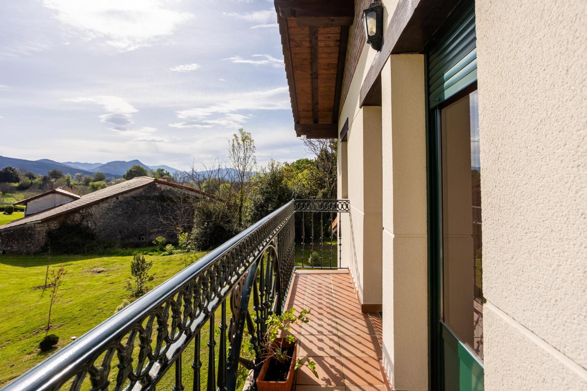 Villa Urdaibai Busturia Exterior photo